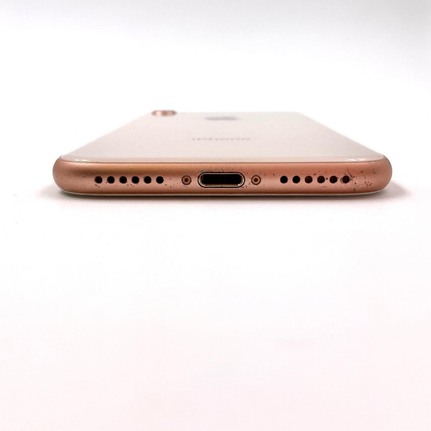 【全額返金保証】【最速発送】Apple iPhone iPhone 8 64GB ゴールド docomo 白ロム 動作確認済 79%