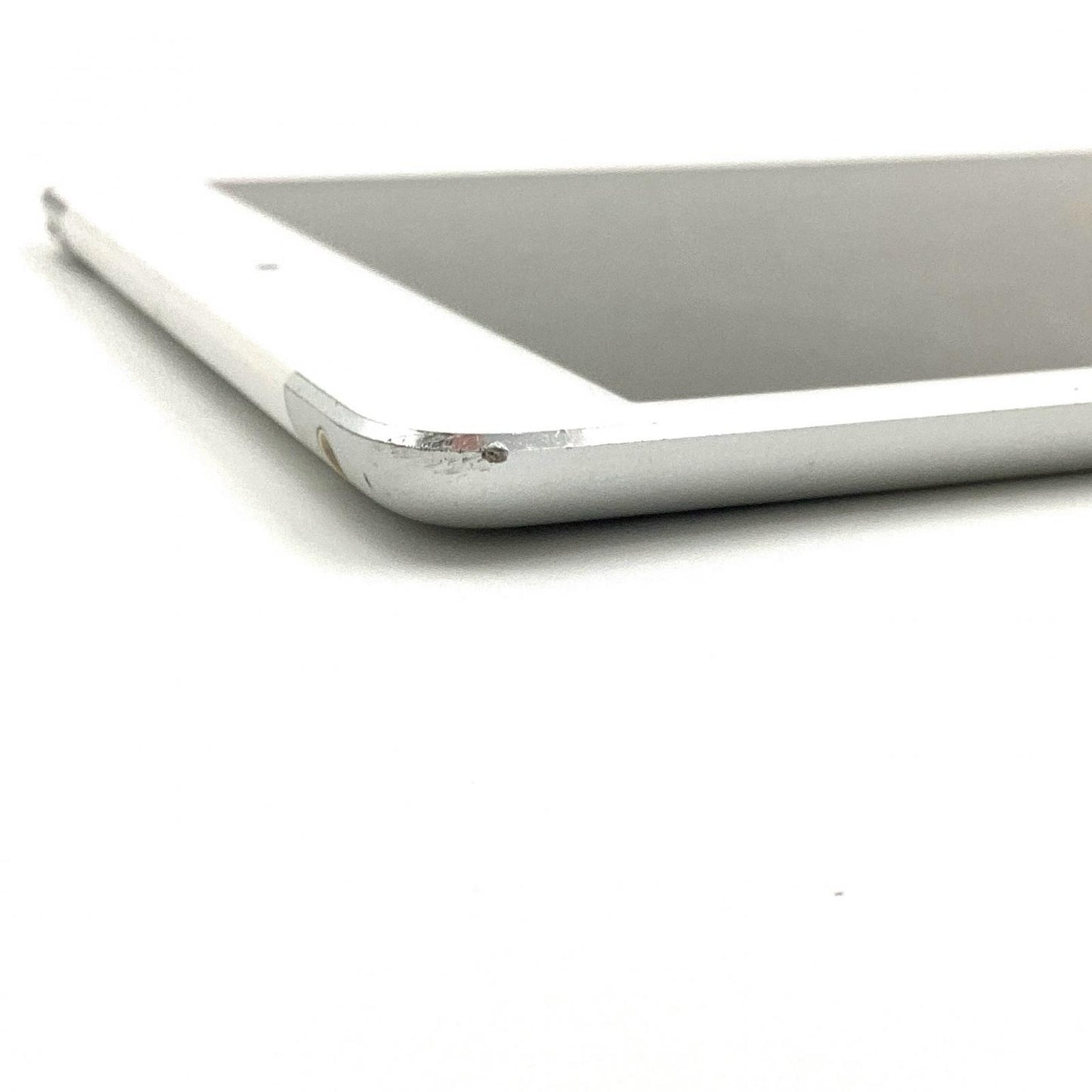 【全額返金保証】【最速発送】Apple iPad mini 7.9インチ 第2世代 32GB シルバー WiFi+Cellular SIMフリー 白ロム 動作確認済