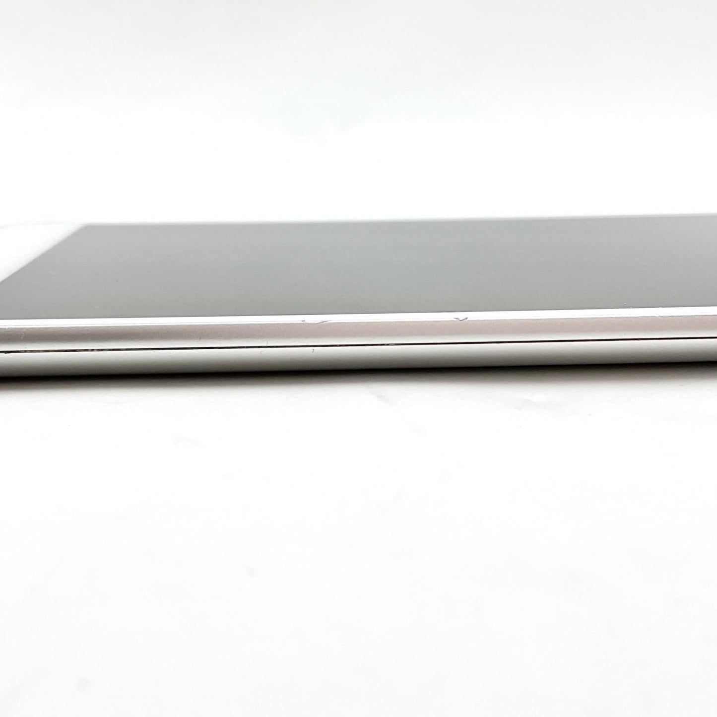 【全額返金保証】【最速発送】Huawei dtab Compact 32GB docomo 白ロム 動作確認済