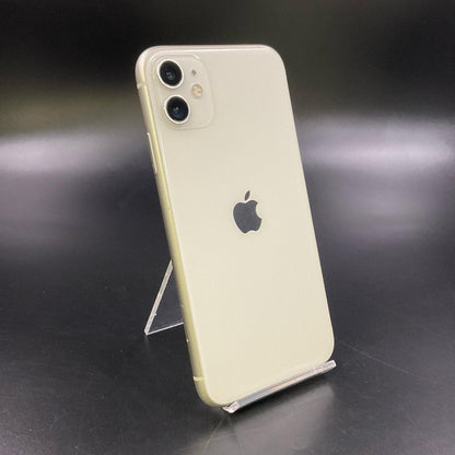 【最速発送】Apple iPhone iPhone 11 64GB ホワイト docomo 白ロム【難有】 77%