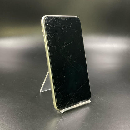 【最速発送】Apple iPhone iPhone 11 64GB ホワイト docomo 白ロム【難有】 77%