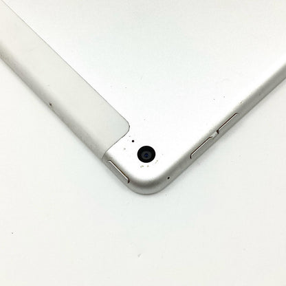 【全額返金保証】【最速発送】Apple iPad iPad Air 9.7インチ 第2世代 32GB シルバー WiFi+Cellular Softbank 白ロム 動作確認済