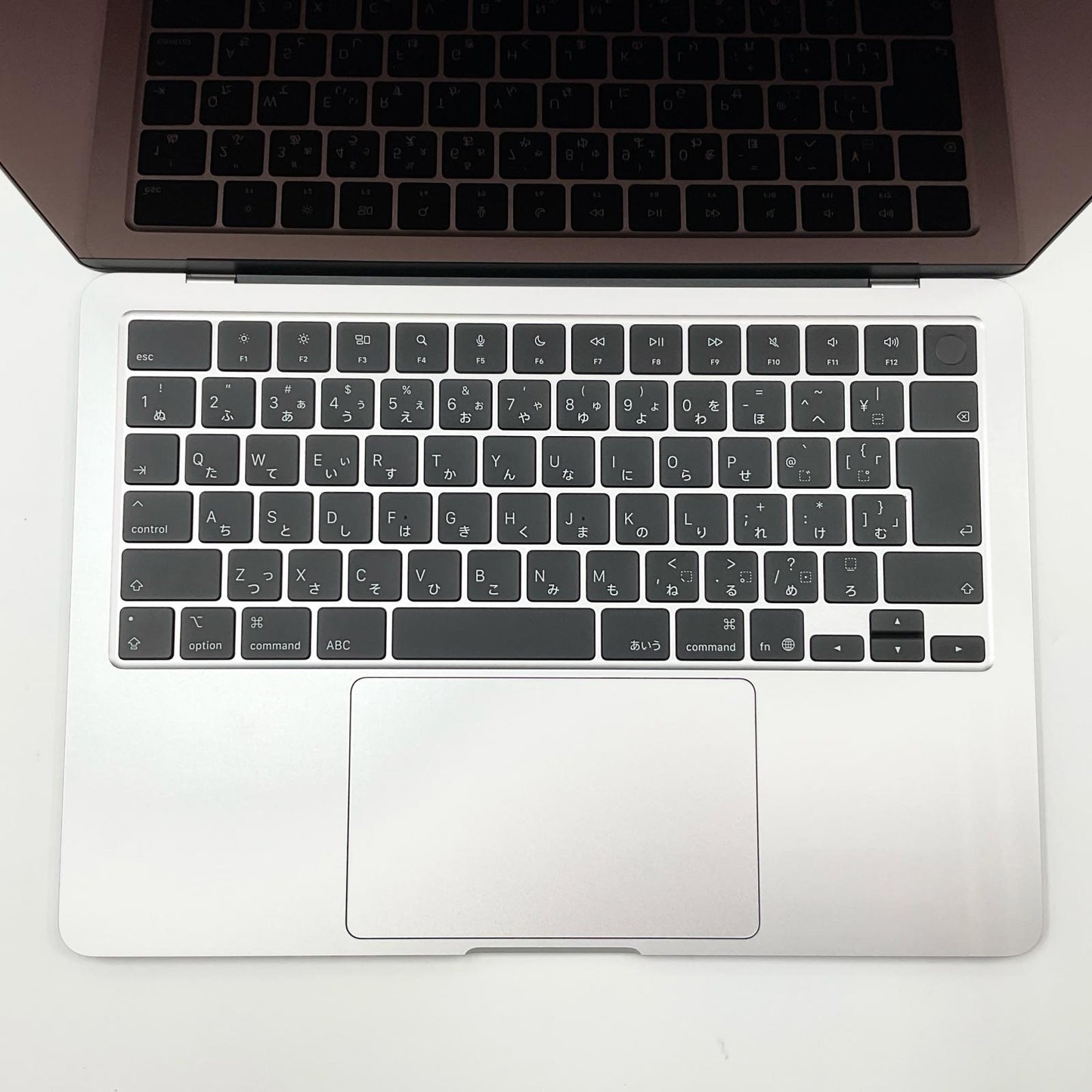 【全額返金保証】【最速発送】Apple MacBook Air 13インチ 2025 Apple M4 16GB SSD 256GB シルバー 100% 美品 動作確認済