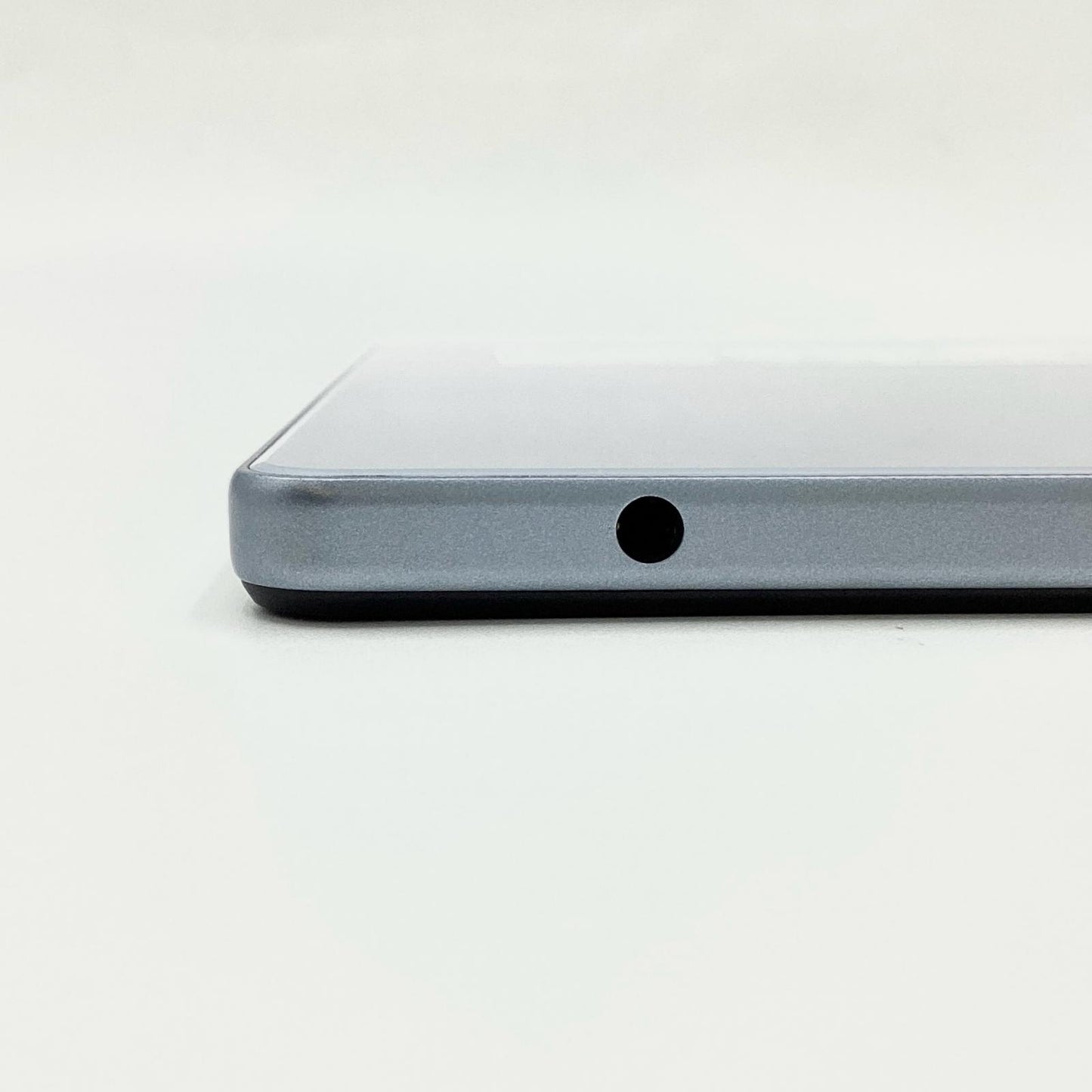 【全額返金保証】【最速発送】Docomo dtab Compact d-52C 8.4インチ 64GB docomo SIMフリー 白ロム 美品 動作確認済