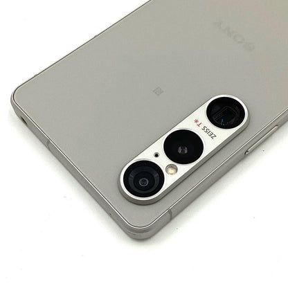 【全額返金保証】【最速発送】Sony Xperia 1 VI 256GB プラチナシルバー SIMフリー XQ-EC44 白ロム 超美品 動作確認済