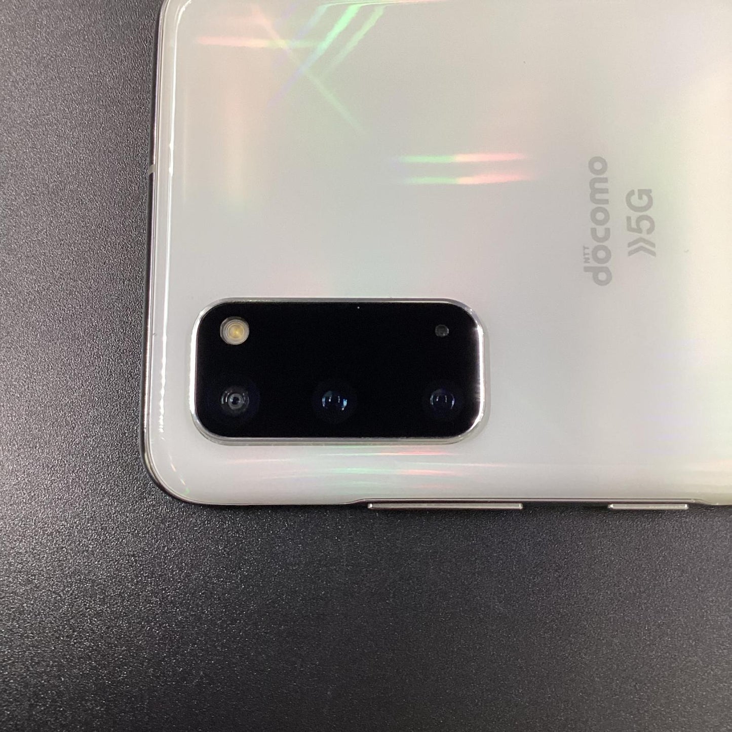 【最速発送】SAMSUNG Galaxy S20 5G 128GB クラウドホワイト docomo SC-51A 白ロム【難有】