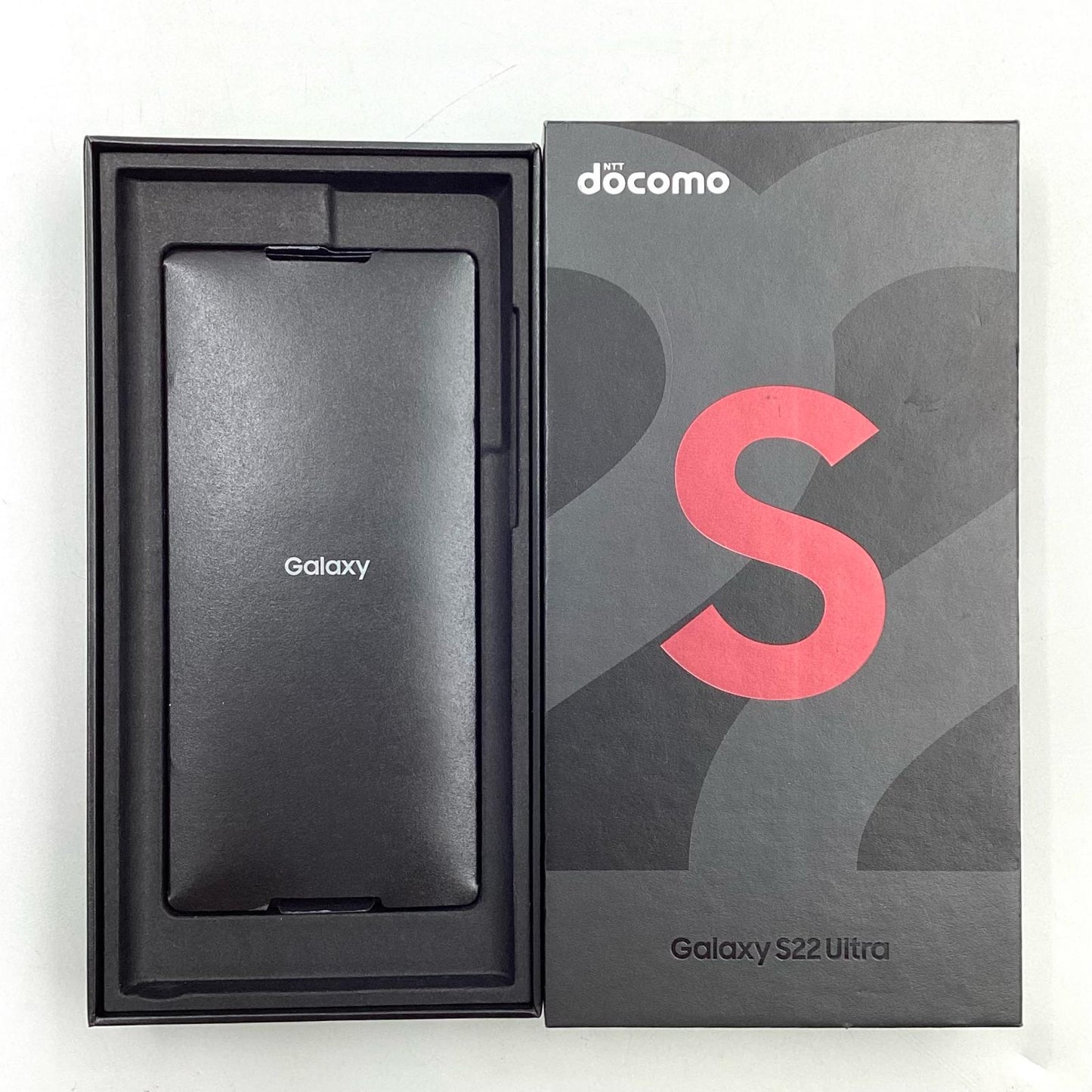 【全額返金保証】【最速発送】SAMSUNG Galaxy S22 Ultra 256GB バーガンディ docomo SC-52C 動作確認済