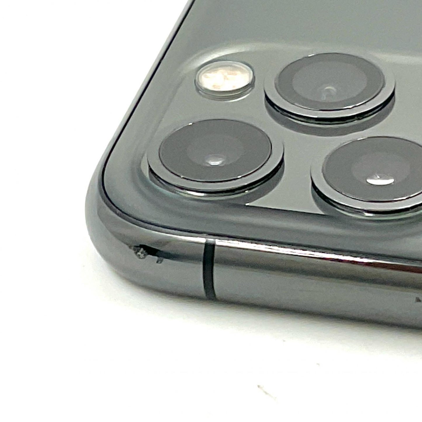 【最速発送】Apple iPhone iPhone 11 Pro 256GB スペースグレイ docomo 白ロム【難有】 94%