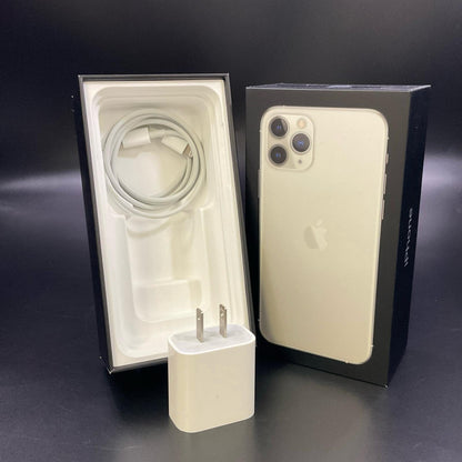 【全額返金保証】【最速発送】Apple iPhone iPhone 11 Pro 64GB シルバー docomo 白ロム 動作確認済 98%
