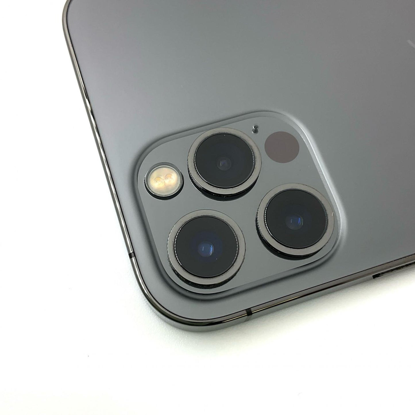 【全額返金保証】【最速発送】Apple iPhone iPhone 12 Pro 128GB グラファイト 楽天モバイル 白ロム 動作確認済 79%