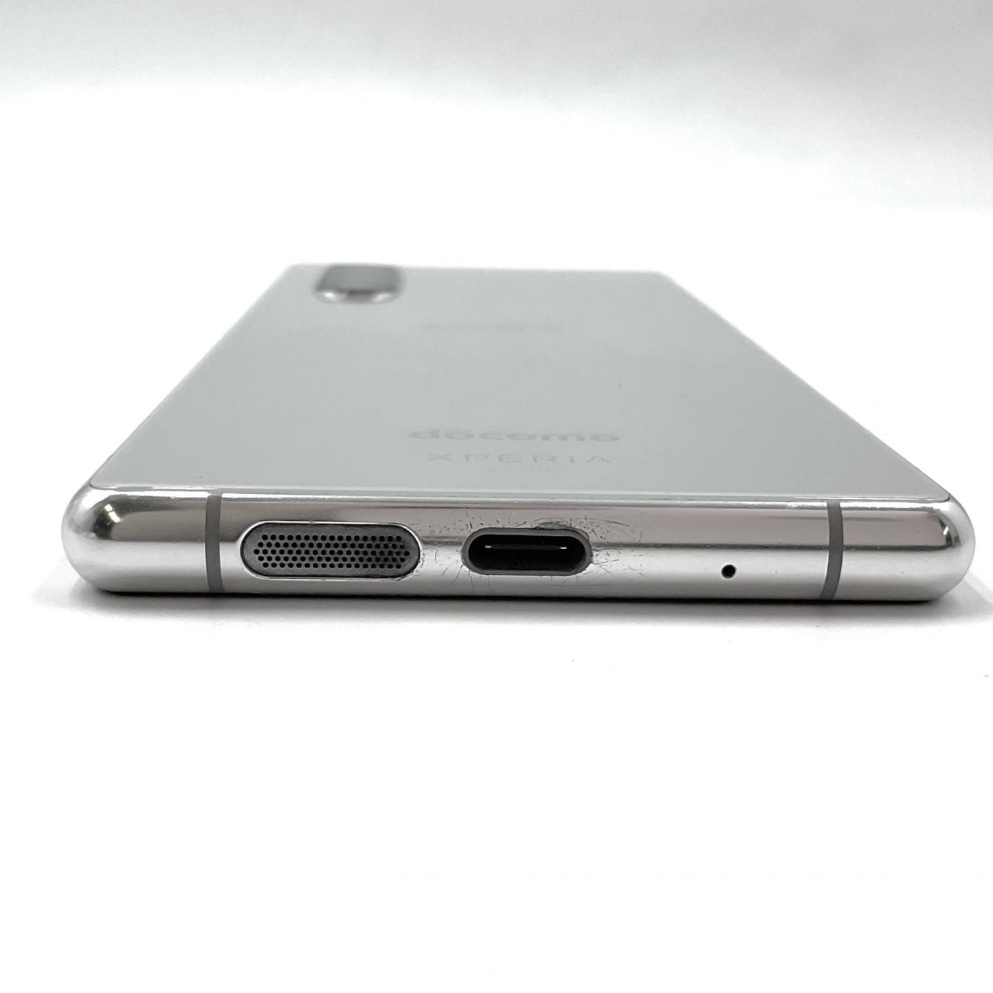 【全額返金保証】【最速発送】Sony Xperia 5 64GB Grey docomo SO-01M 白ロム 動作確認済