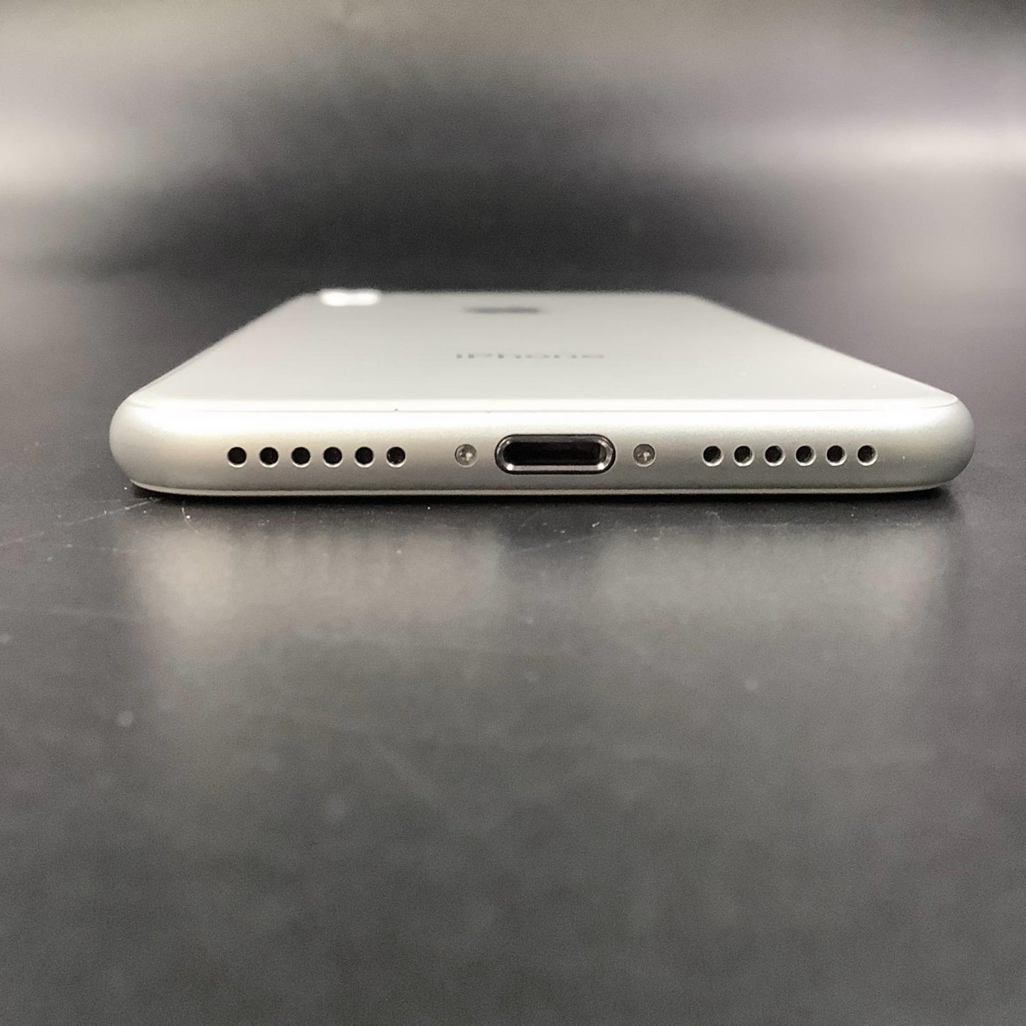 【最速発送】Apple iPhone iPhone 8 64GB シルバー Softbank 白ロム【難有】 74%