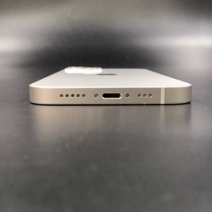 【全額返金保証】【最速発送】Apple iPhone iPhone 13 256GB スターライト docomo 動作確認済 79%