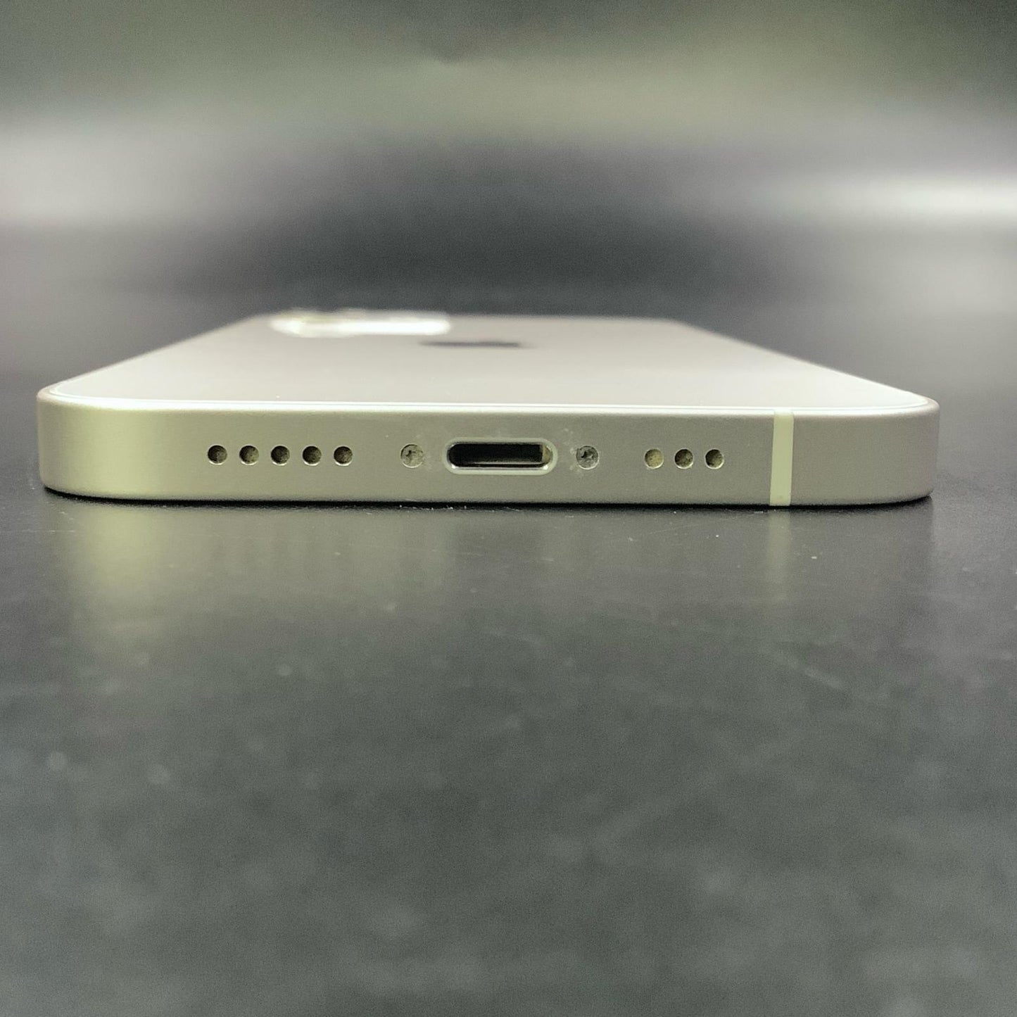 【全額返金保証】【最速発送】Apple iPhone iPhone 12 128GB ホワイト docomo 白ロム 動作確認済 79%