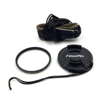 【最速発送】FUJIFILM コンパクトデジタルカメラ FinePix S9000【難有】