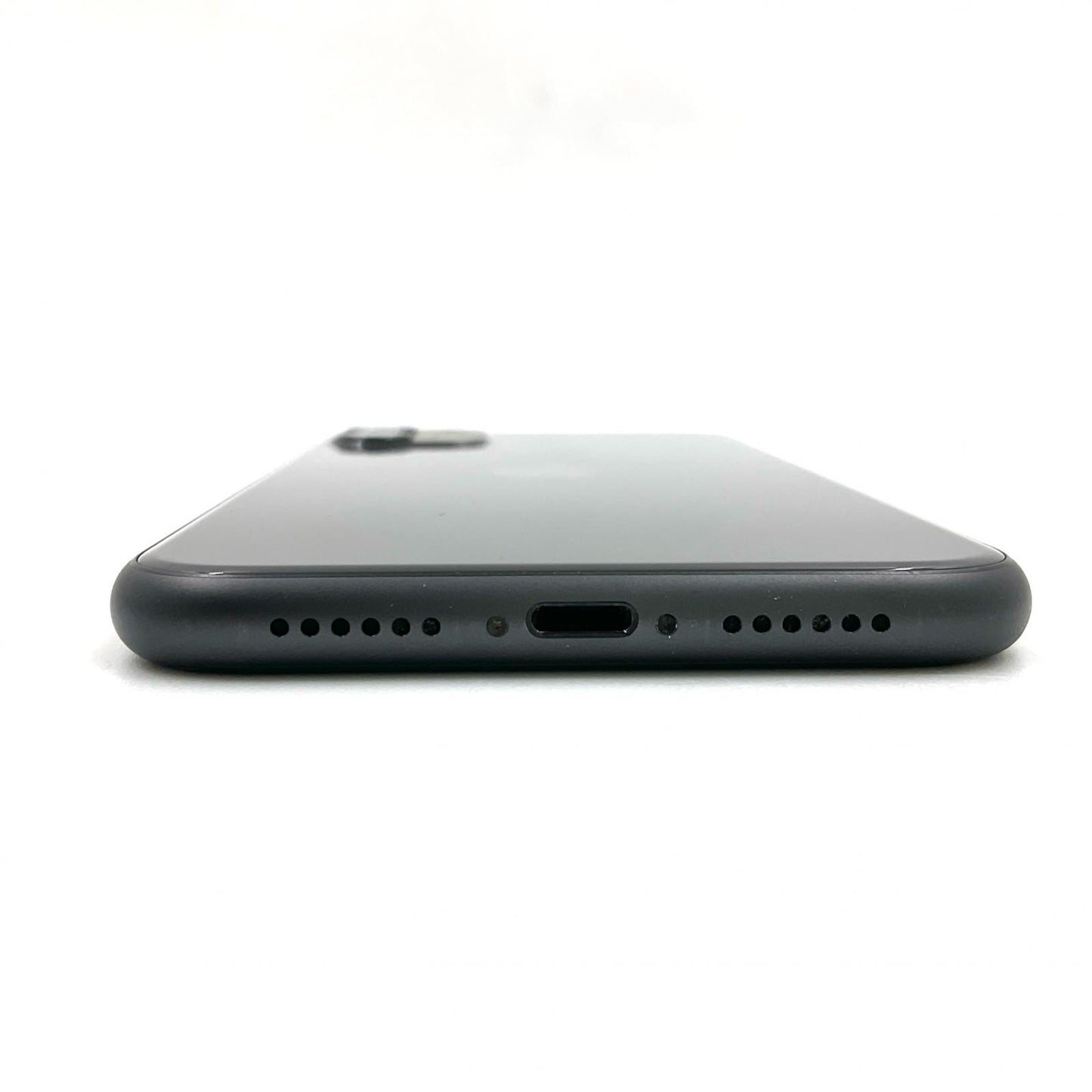 【全額返金保証】【最速発送】Apple iPhone iPhone 11 256GB ブラック docomo 白ロム 動作確認済 68%