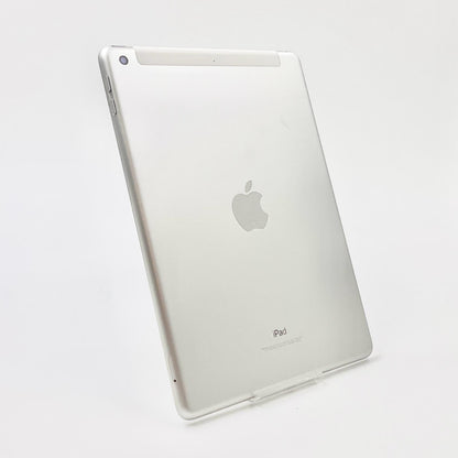 【全額返金保証】【最速発送】Apple iPad iPad 9.7インチ 第5世代 32GB シルバー WiFi+Cellular docomo 白ロム 動作確認済