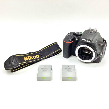 【全額返金保証】【最速発送】Nikon デジタル一眼 D5500 ボディ ブラック 美品 動作確認済