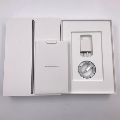 【全額返金保証】【最速発送】Apple iPad iPad 10.9インチ 第9世代 256GB スペースグレイ Wi-Fi 超美品 動作確認済