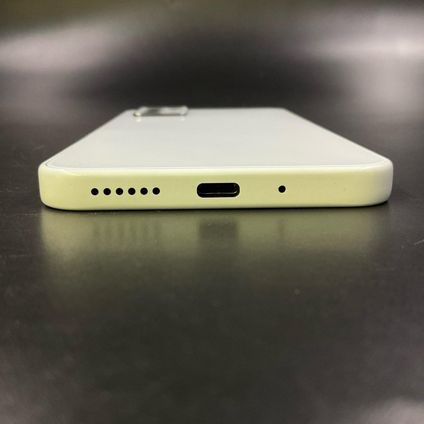 【全額返金保証】【最速発送】ZTE Libero 5G III 64GB ホワイト Softbank SIMフリー A202ZT 白ロム 超美品 動作確認済