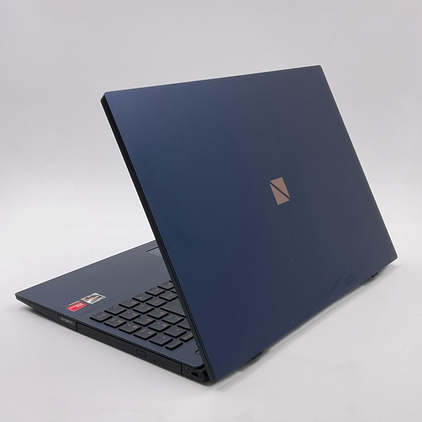 【全額返金保証】【最速発送】NEC LAVIE PC-N1585CAL-E3 AMD Ryzen 7 5800U with Radeon Graphics 16GB M.2 SSD 1TB 88.7% 動作確認済
