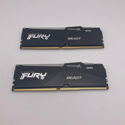 【全額返金保証】【最速発送】KINGSTON メモリ FURY DDR5 5200 8GBx2枚 KF552C40BBAK2-16 美品 動作確認済