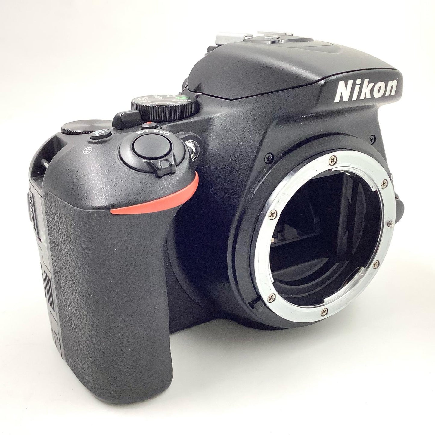 【全額返金保証】【最速発送】Nikon デジタル一眼 D5600 ボディ ブラック 動作確認済