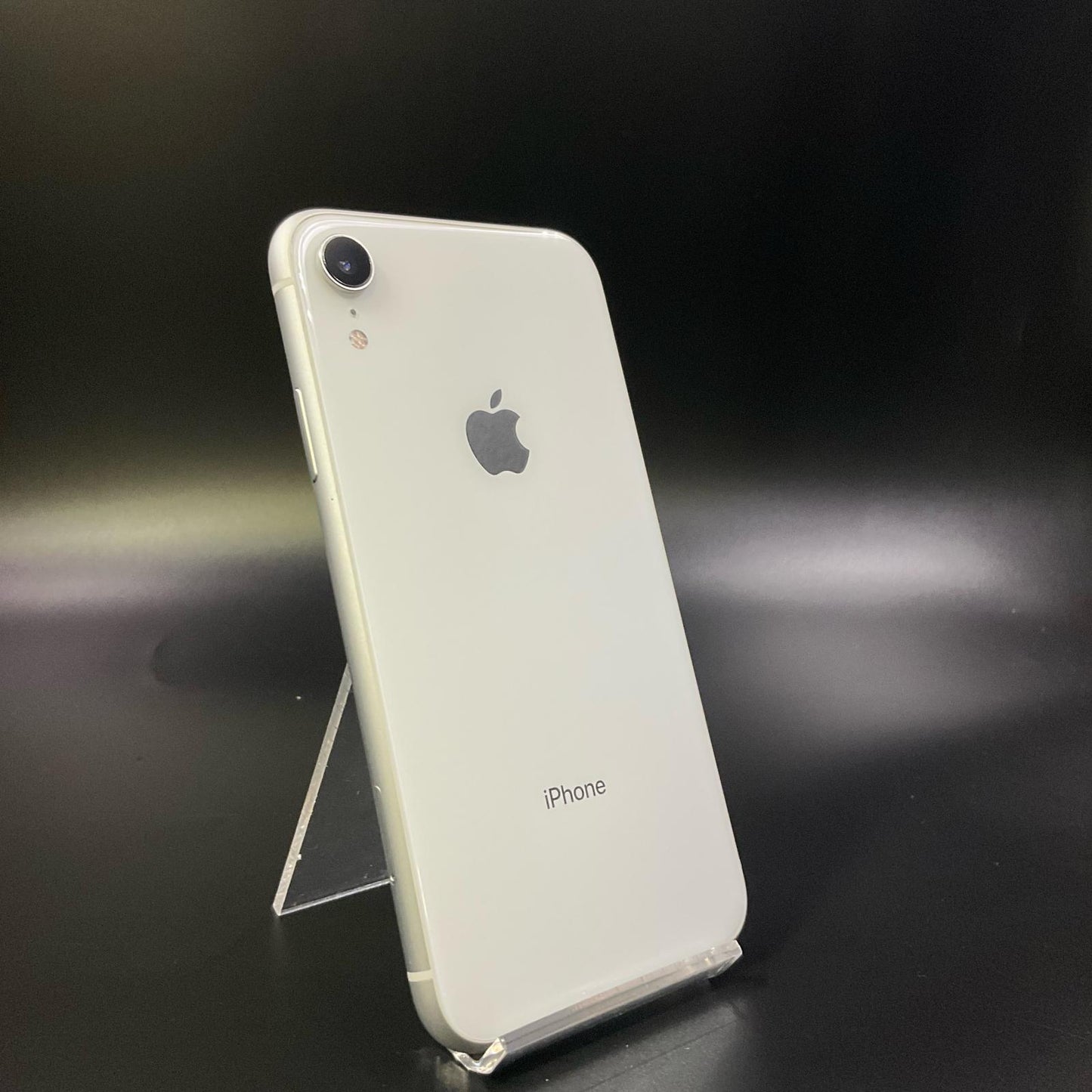 【全額返金保証】【最速発送】Apple iPhone iPhone XR 64GB ホワイト Softbank 白ロム 動作確認済 83%