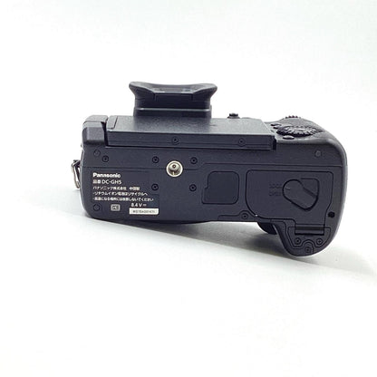 【全額返金保証】【最速発送】Panasonic デジタル一眼 LUMIX DC-GH5 ボディ ブラック 美品 動作確認済