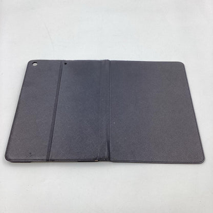 【全額返金保証】【最速発送】Apple iPad iPad 10.2インチ 第9世代 64GB シルバー WiFi+Cellular au 白ロム 美品 動作確認済