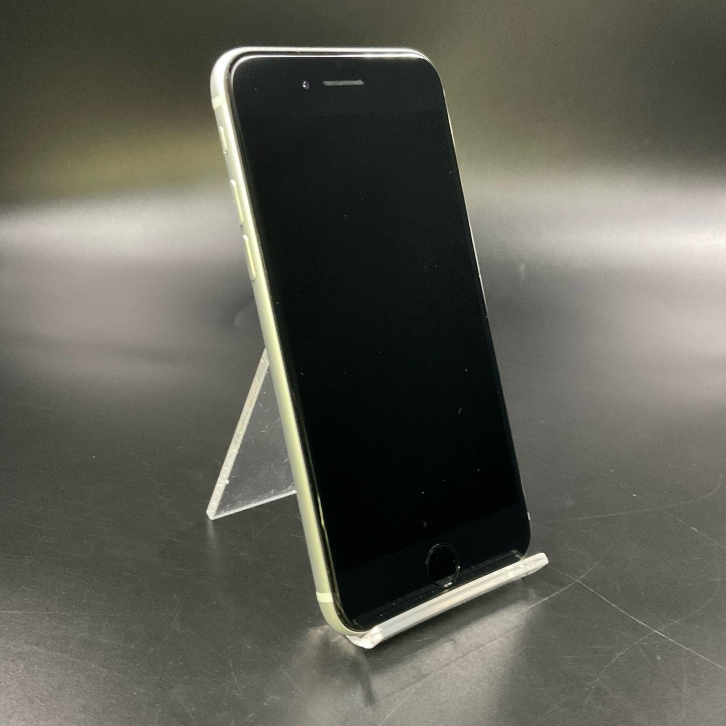 【全額返金保証】【最速発送】Apple iPhone iPhone SE（第2世代） 64GB ホワイト docomo 白ロム 動作確認済 80%