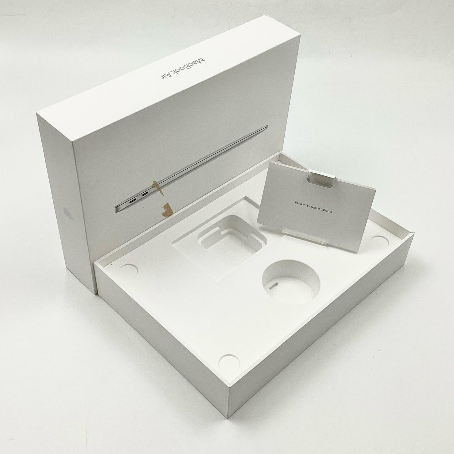 【全額返金保証】【最速発送】Apple MacBook Air Air 13インチ 2020 Apple M1 8GB SSD 512GB シルバー 92% 動作確認済