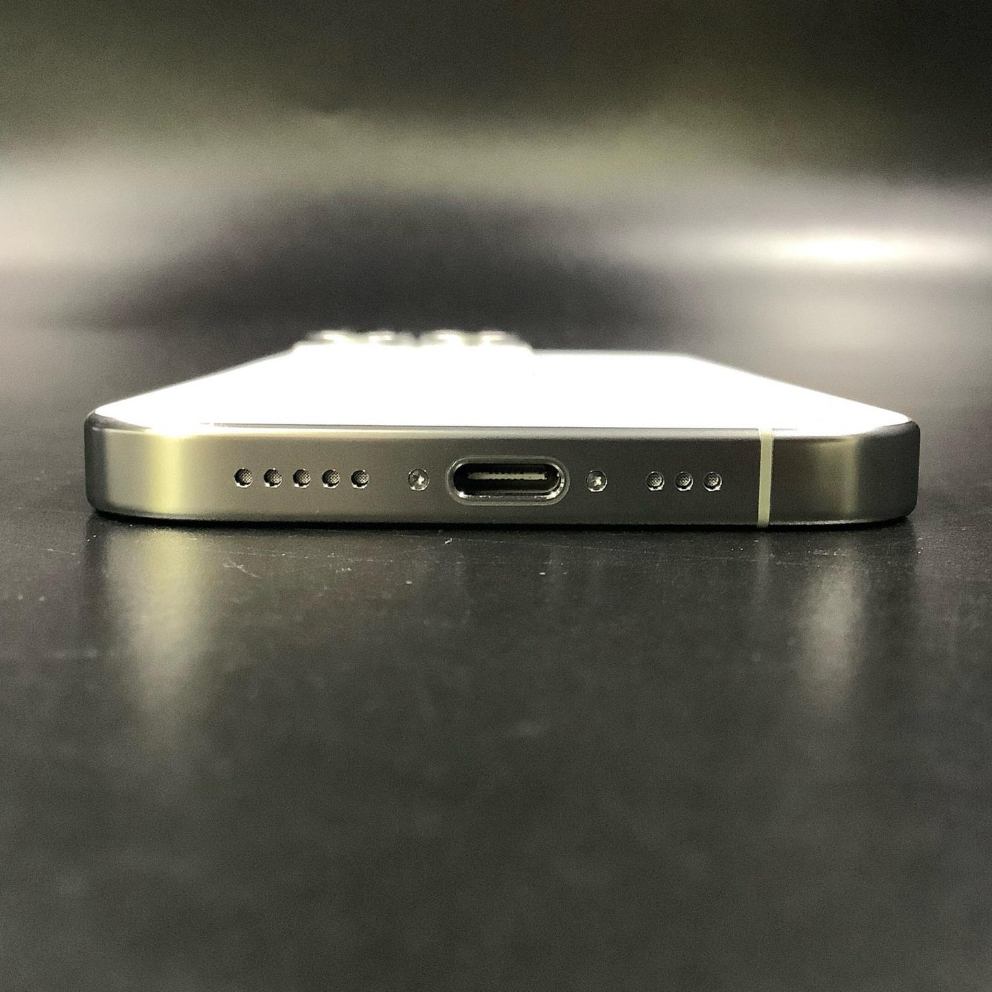 【全額返金保証】【最速発送】Apple iPhone iPhone 16 Pro 256GB ホワイトチタニウム SIMフリー 白ロム 超美品 動作確認済 100%