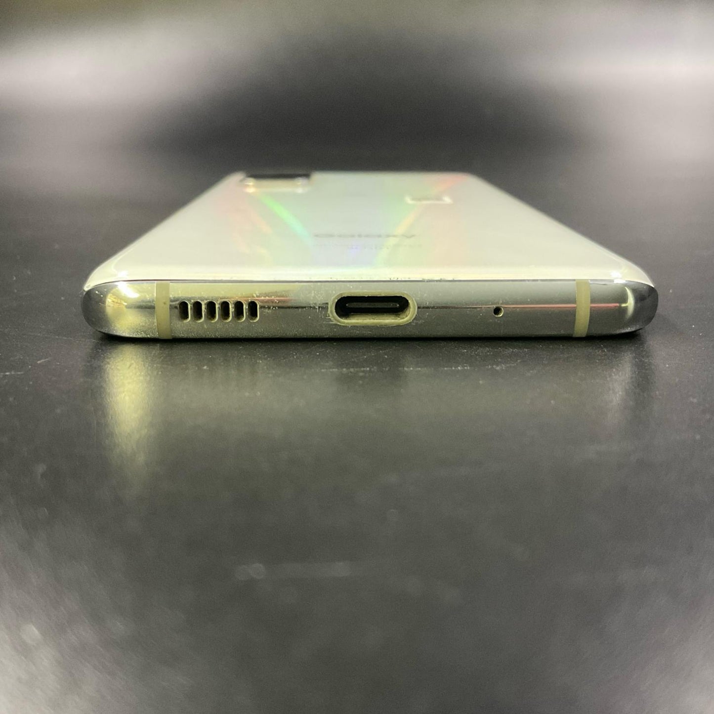 【全額返金保証】【最速発送】SAMSUNG Galaxy S20 5G 128GB クラウドホワイト au SCG01 白ロム 動作確認済