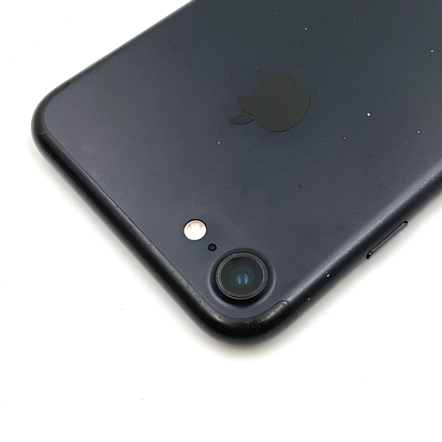 【全額返金保証】【最速発送】Apple iPhone iPhone 7 32GB ブラック docomo 白ロム 動作確認済 85%