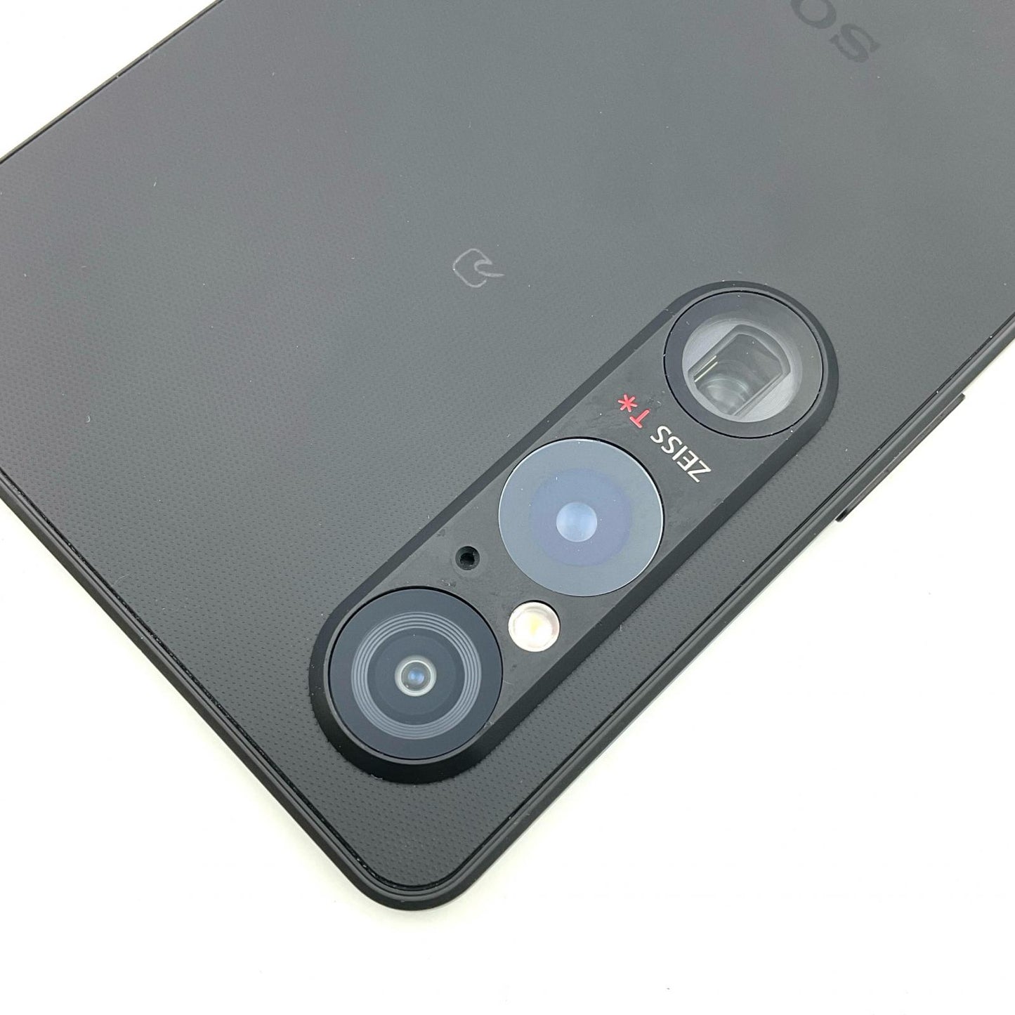 【全額返金保証】【最速発送】Sony Xperia 1V 256GB ブラック docomo SO-51D 白ロム 美品 動作確認済