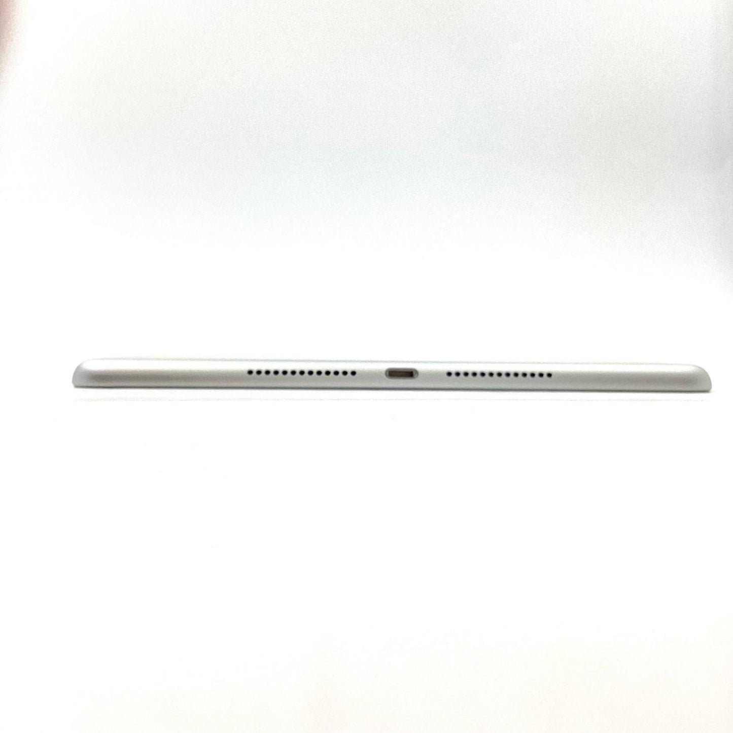 【全額返金保証】【最速発送】Apple iPad iPad 10.2インチ 第9世代 64GB シルバー Wi-Fi 超美品 動作確認済