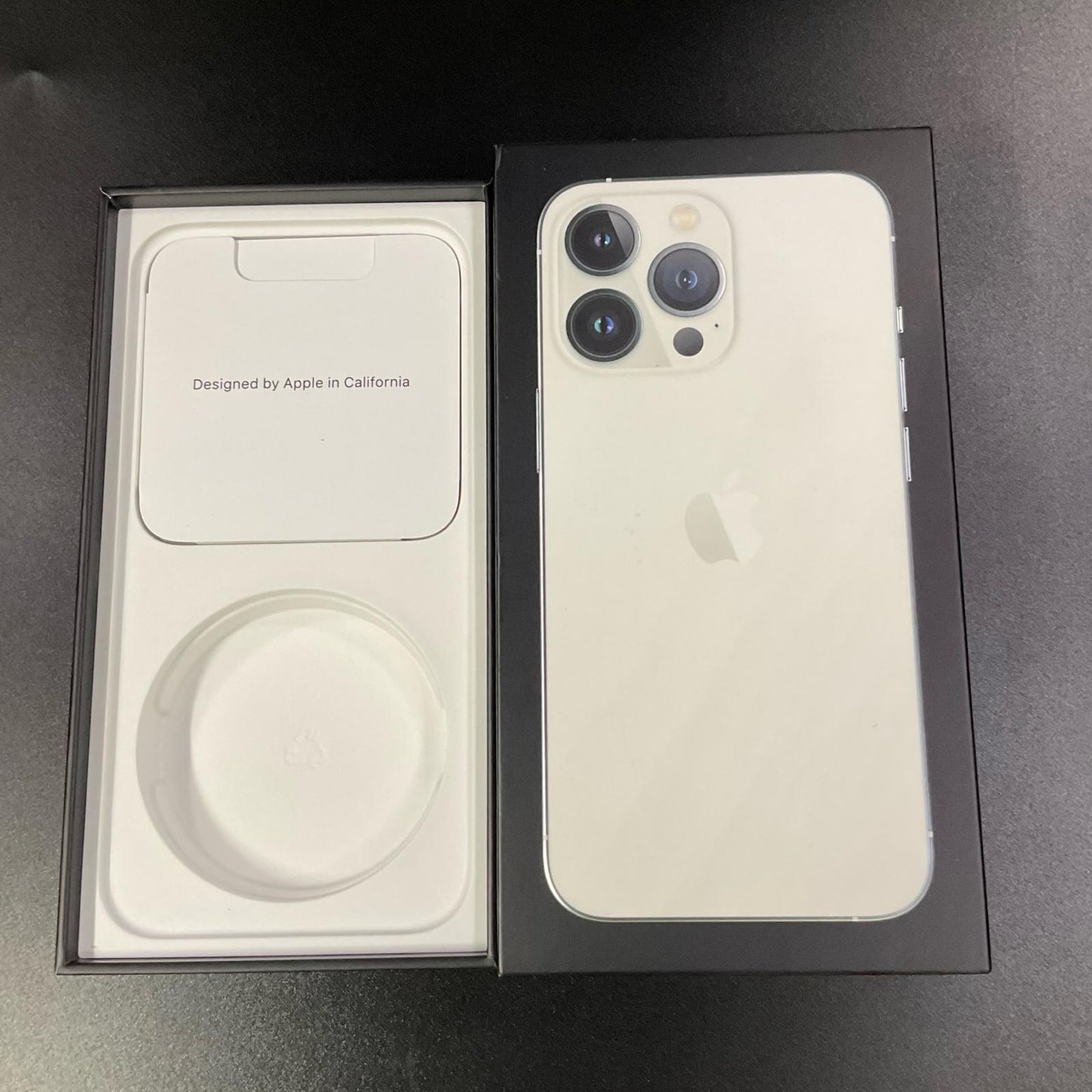 【全額返金保証】【最速発送】Apple iPhone iPhone 13 Pro 256GB シルバー docomo 動作確認済 85%
