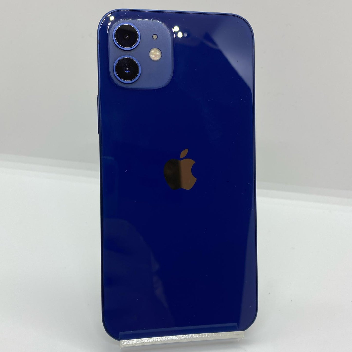 【全額返金保証】【最速発送】Apple iPhone iPhone 12 64GB ブルー au 白ロム 美品 動作確認済 86%