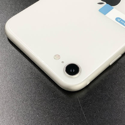 【全額返金保証】【最速発送】Apple iPhone iPhone SE（第3世代） 64GB スターライト docomo SIMフリー 白ロム 動作確認済 88%