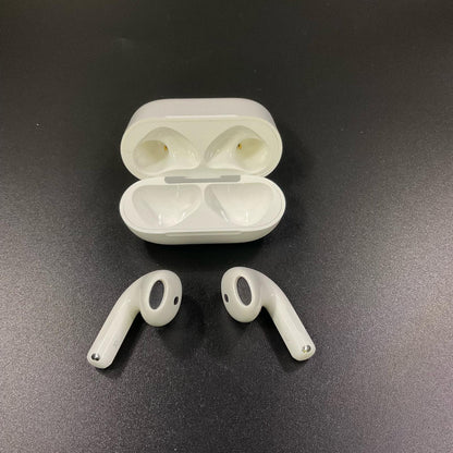 【全額返金保証】【最速発送】Apple AirPods 4 アクティブノイズキャンセリング搭載モデル 動作確認済