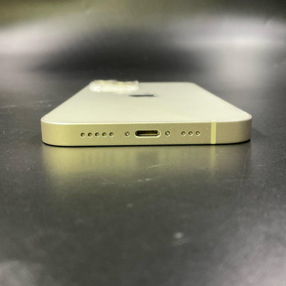 【全額返金保証】【最速発送】Apple iPhone iPhone 14 128GB スターライト docomo 白ロム 動作確認済 87%