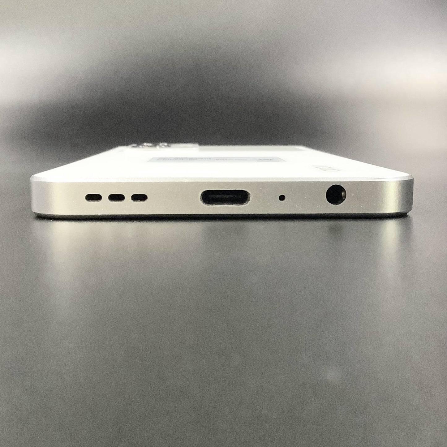 【全額返金保証】【最速発送】OPPO Reno 9 A 128GB ムーンホワイト 楽天モバイル CPH2523 白ロム 動作確認済