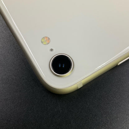 【全額返金保証】【最速発送】Apple iPhone iPhone SE（第3世代） 64GB スターライト Softbank 白ロム 動作確認済 80%