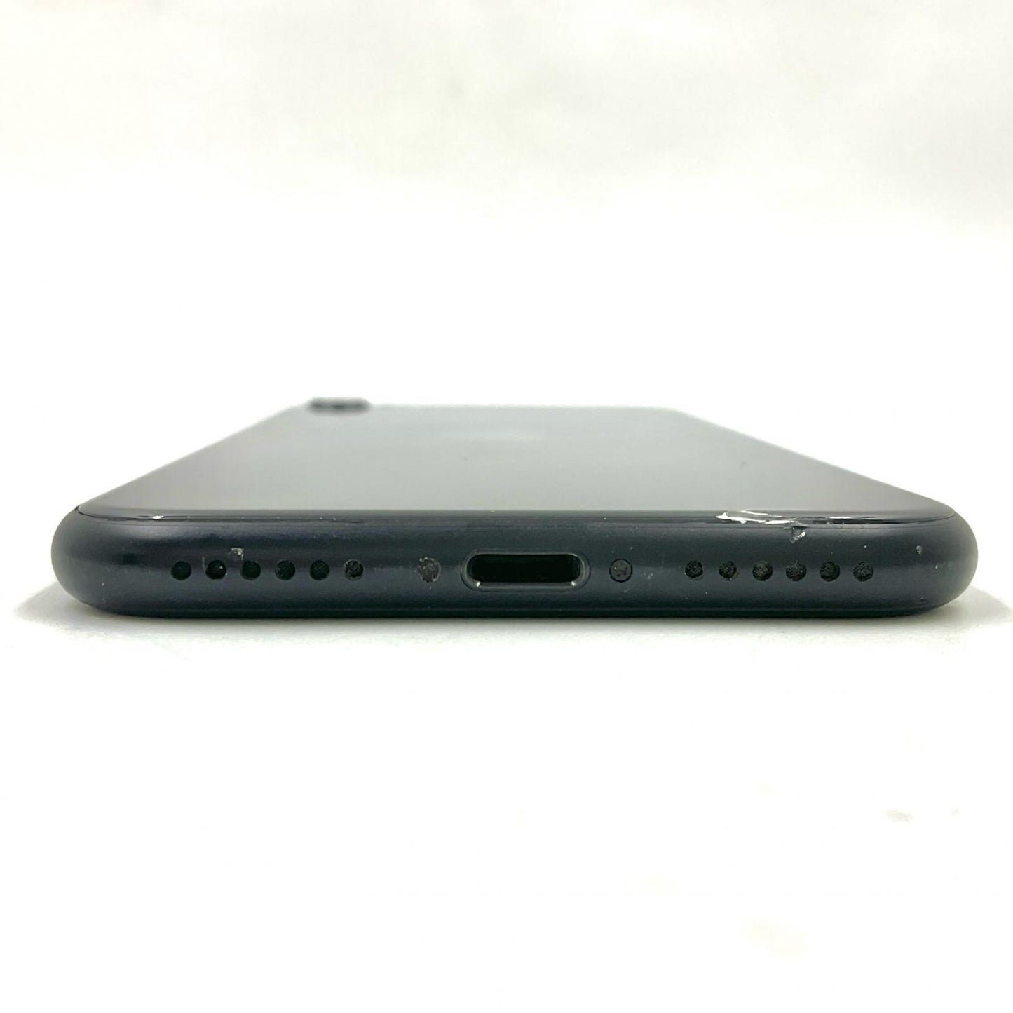 【全額返金保証】【最速発送】Apple iPhone iPhone SE（第2世代） 64GB ブラック Softbank 白ロム 動作確認済 85%
