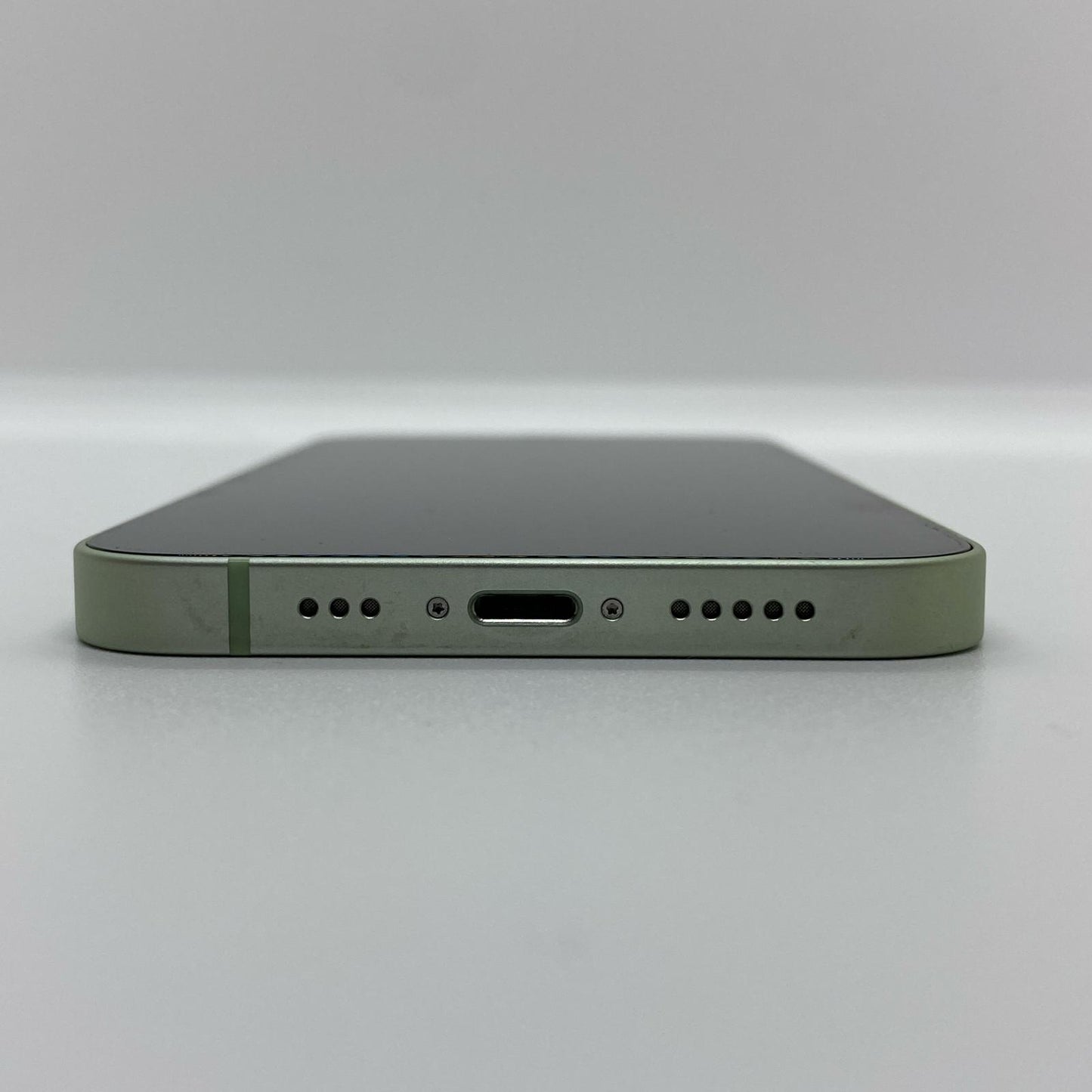 【全額返金保証】【最速発送】Apple iPhone iPhone 12 64GB グリーン au 白ロム 動作確認済 78%