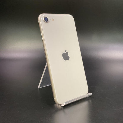【全額返金保証】【最速発送】Apple iPhone iPhone SE（第3世代） 128GB スターライト au 白ロム 動作確認済 82%