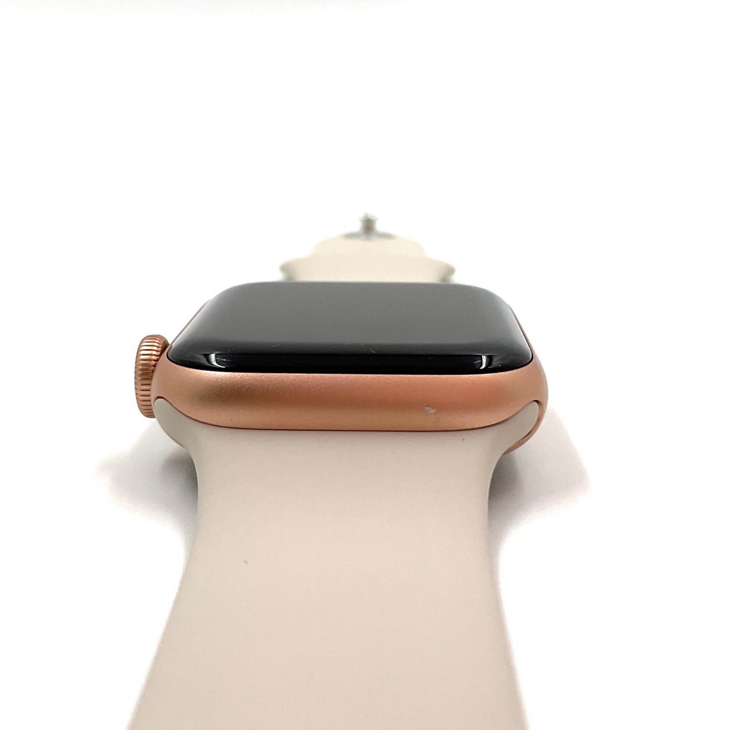 【全額返金保証】【最速発送】Apple Watch SE 第1世代 アルミニウム 40mm GPS 98% 美品 動作確認済