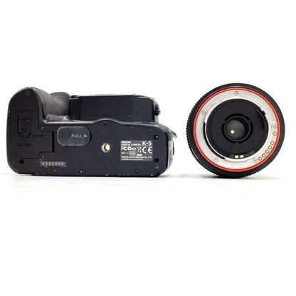【全額返金保証】【最速発送】PENTAX デジタル一眼 PENTAX K-5 18-135レンズキット ブラック 動作確認済