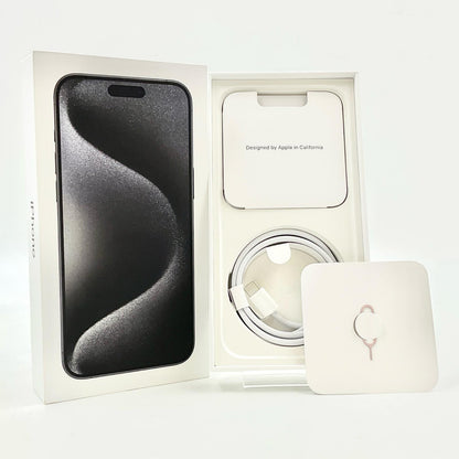【全額返金保証】【最速発送】Apple iPhone iPhone 15 Pro Max 1TB ブラックチタニウム docomo 白ロム 動作確認済 88%